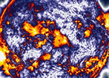 خورشید وارد دوره تازه ای از فعالیتهای شدید و غیرمنتظره شده است