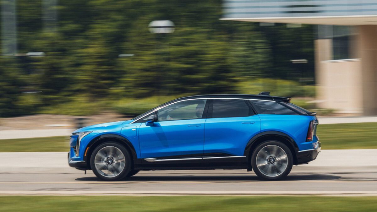 رونمایی از کادیلاک اپتیک با برد ۵۱۰ کیلومتری 