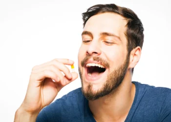 فواید طولانی مدت پیوند مدفوع برای نوجوانان مبتلا به چاقی