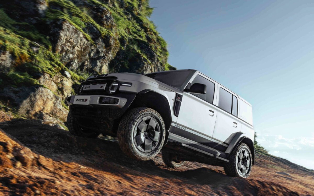 چری خودروی برقی iCar Super V23 را با برد ۵۵۰ کیلومتر معرفی کرد