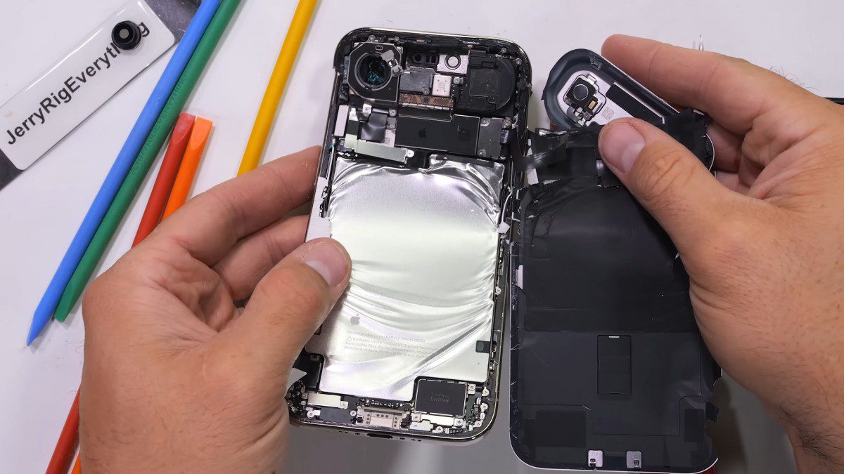 iPhone Air teardown
