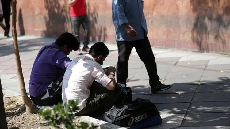 چرا جمعیت غیرفعال در ایران بالاست؟