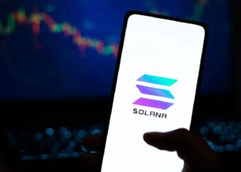 سقوط قیمت سولانا تا نزدیکی ۲۰۰ دلار؛ آیا خریداران می‌توانند دفاع کنند؟