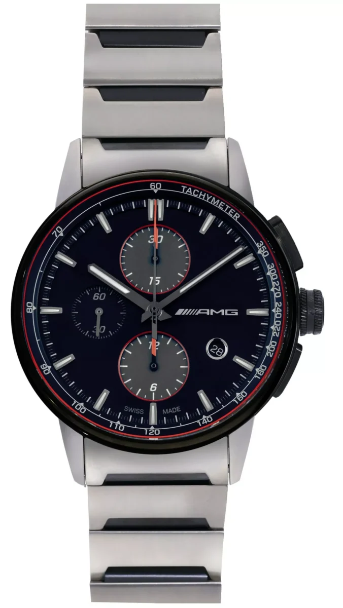 نمای روبهرو از صفحه ساعت Mercedes-AMG Automatic Chronograph Business با طراحی مشکی، جزئیات قرمز و عقربههای نقرهای با نشان AMG.