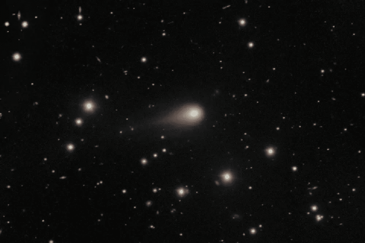 ۳I/ATLAS یک دنباله‌دار عجیب است یا فضاپیمای بیگانه؟