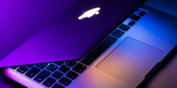 فروش کامپیوترهای مک ۱۵ درصد افزایش یافت؛ جایگاه دوم اپل بعد از لنوو