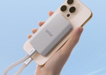 Lexar’s new SSD sticks to your iPhone