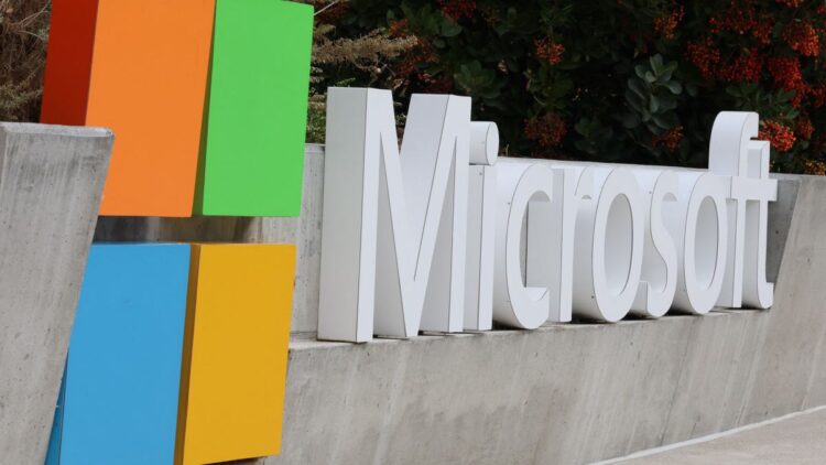 ابهام مالی در سرمایه‌گذاری مایکروسافت در OpenAI