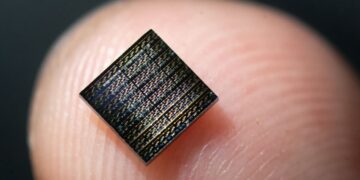 ساخت نورونهای مصنوعی که رفتار الکتروشیمیایی سلول های مغز را بازآفرینی می کنند