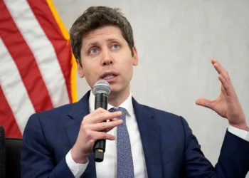 هفته‌ای یک میلیون نفر درباره خودکشی با ChatGPT صحبت می‌ کنند