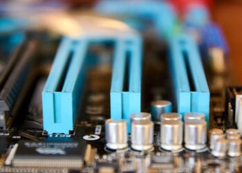 خرید کارت های PCIe