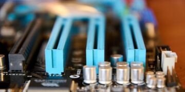 خرید کارت های PCIe