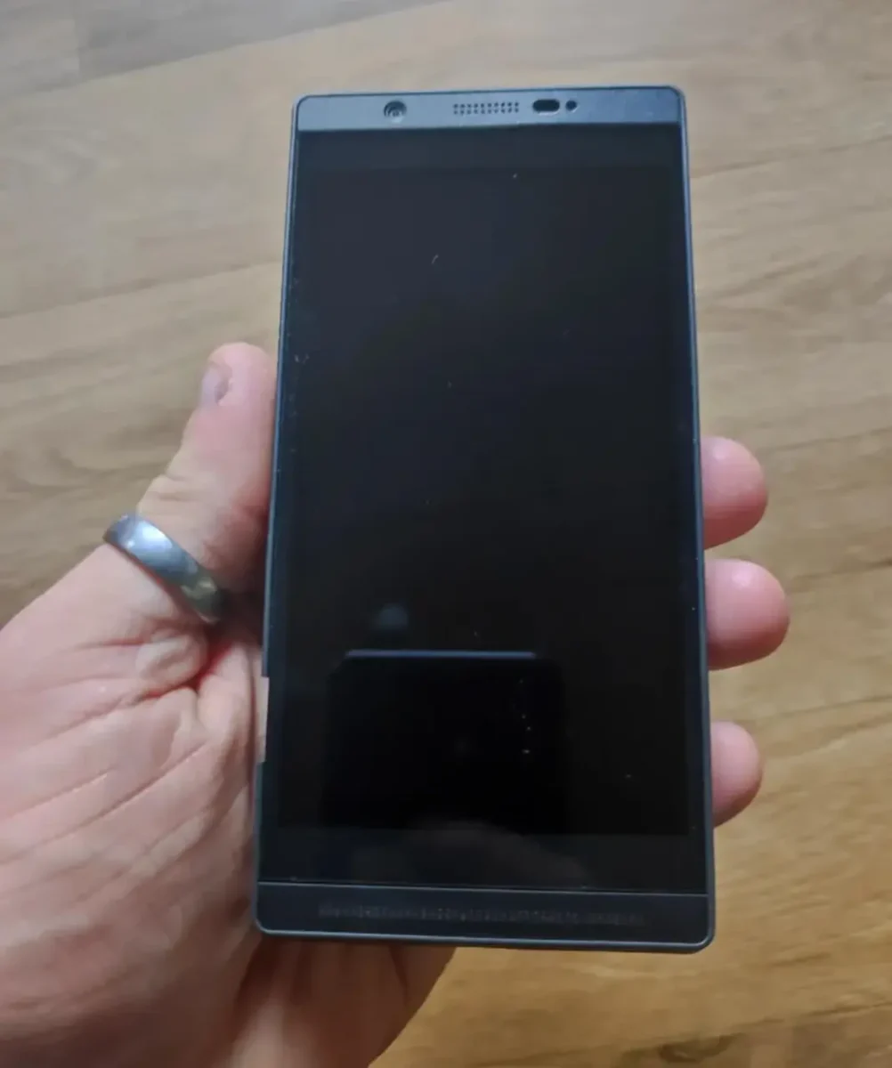 تصاویر گوشی ماژولار گوگل منتشر شد