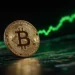 تحلیل قیمت بیت‌کوین (BTC)؛ واگرایی نزولی نشانه‌ای از اصلاح احتمالی در آینده نزدیک