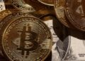 هشدار پیتر برنت: احتمال سقوط بیت‌کوین (BTC) تا ۵۰ هزار دلار پیش از آغاز صعود بعدی