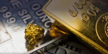 پیش‌بینی قیمت طلا، نقره و پلاتین؛ بازگشت فلز زرد به مدار رشد