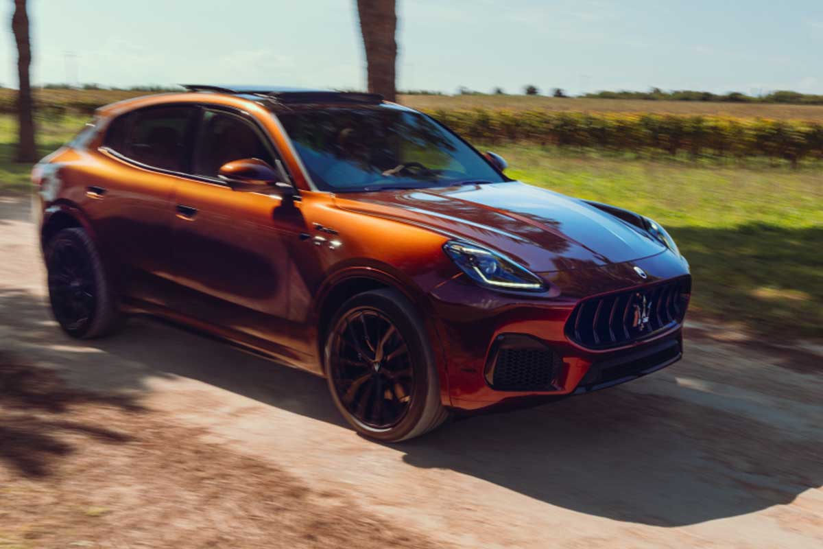 Maserati Grecale Tributo Bruciato