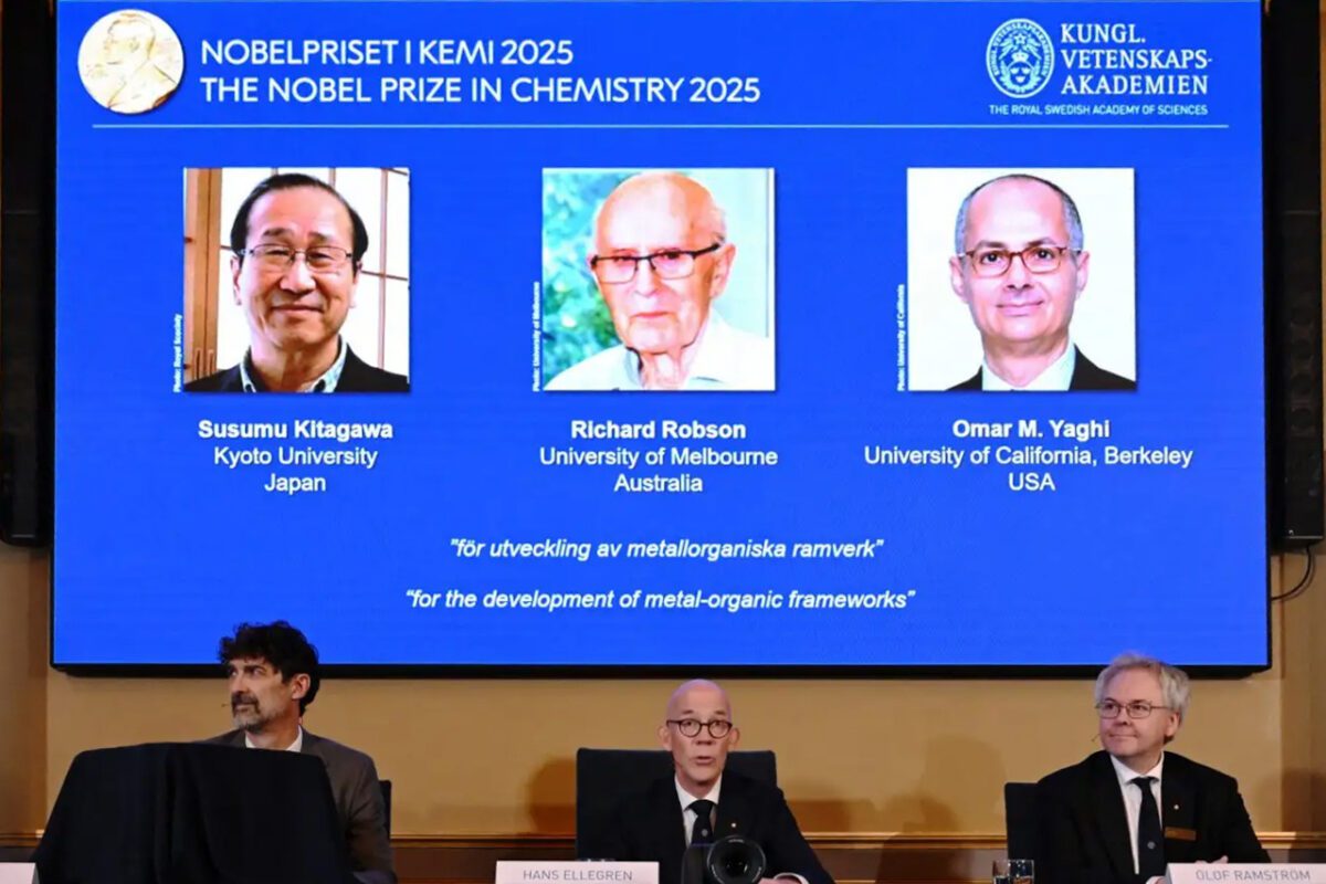 معرفی برندگان جایزه نوبل شیمی ۲۰۲۵ 