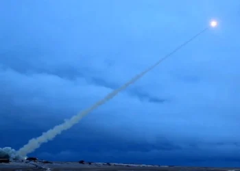 روسیه با موفقیت موشک کروز با موتور هسته‌ای آزمایش کرد