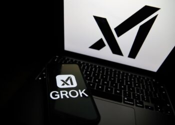 آنتونی آرمسترانگ مدیر مالی xAI