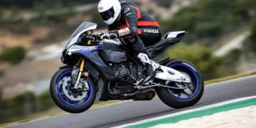 موتورسیکلت YZF-R1M؛ سریع‌ترین موتورسیکلت تاریخ یاماها