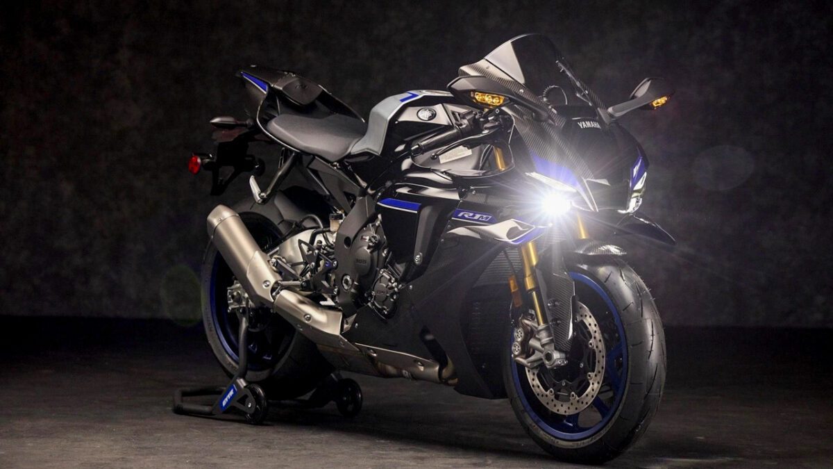 موتورسیکلت YZF-R1M یاماها 