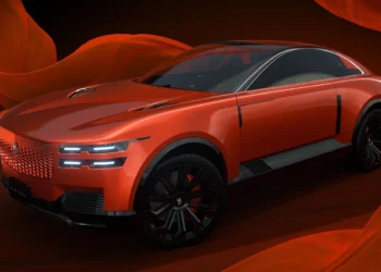 کوپه جدید Century تویوتا با طراحی متفاوت رونمایی شد