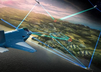 آزمایش موفق لاکهید مارتین در ترکیب جنگنده نسل پنجم و پهپاد خودمختار