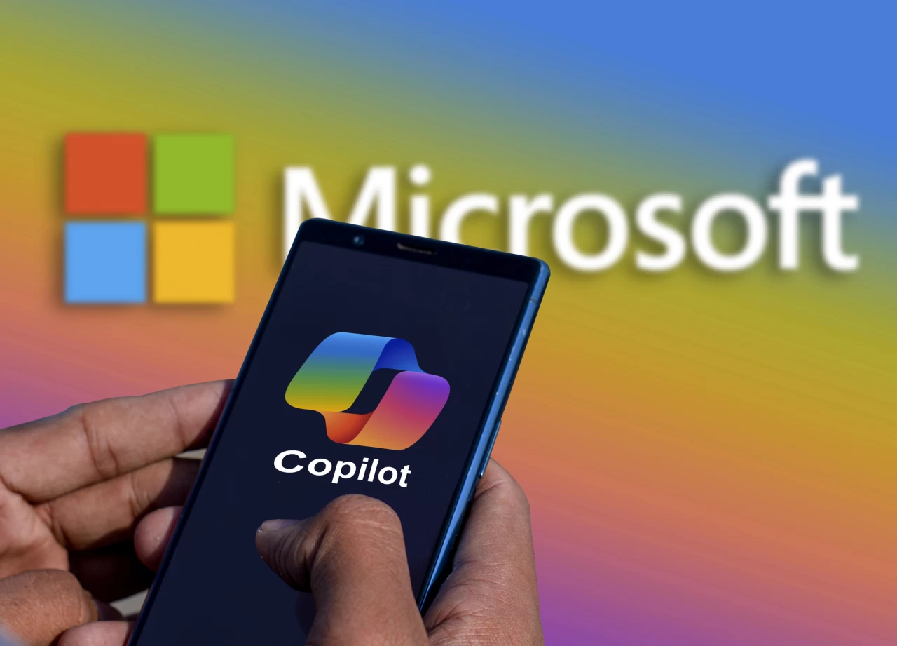 مایکروسافت ۴۳ قابلیت کاربردی به اج، اوت‌لوک، کوپایلت و تیمز اضافه می‌کند