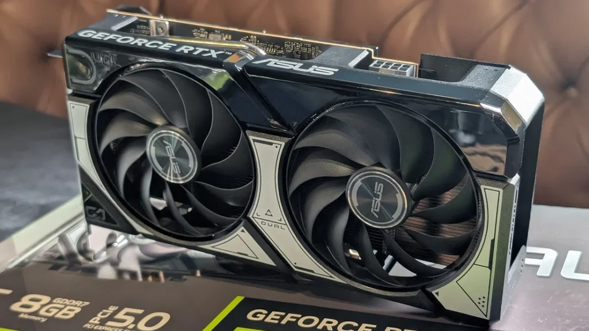 نمایی نزدیک از کارت گرافیک RTX 5060 انویدیا