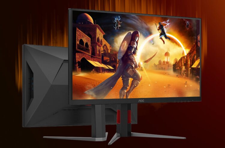 یک مانیتور گیمینگ AOC U27G4XM که در حال نمایش یک صحنه بازی (شبیه به Assassin's Creed) در یک محیط شهری باستانی است.