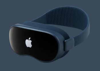 یک رندر از هدست واقعیت مجازی/افزوده Apple Vision Air به رنگ آبی تیره با لوگوی اپل در مرکز.