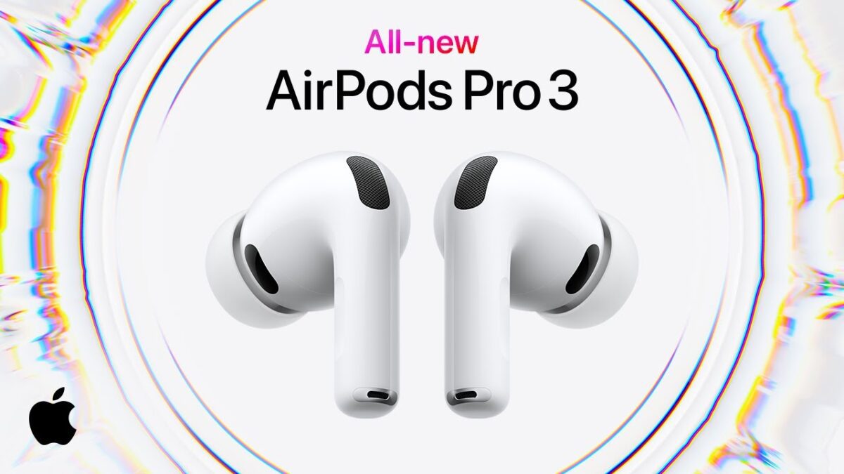 رندر تبلیغاتی گوشی‌های بی‌سیم AirPods Pro 3 که در مقابل یک پس‌زمینه سفید با دایره‌های موج‌دار و متن "All-new AirPods Pro 3" قرار دارند.