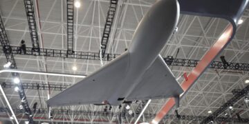 پهپاد Feilong-300D چین، سلاحی کم‌هزینه برای جنگ‌های مدرن