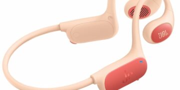 JBL-unveils-the-Junior-Free-open-ear-earphones-for-children-with-parental-monitoring-features-in-Europe-b (1)