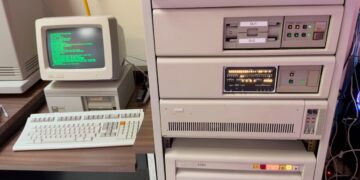 احیای دیسک درایو قدیمی توسط دیو پلامر