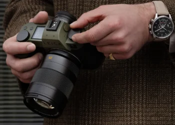 لایکا از دوربین مقاوم Leica SL3 Reporter برای عکاسان حرفه‌ای رونمایی کرد