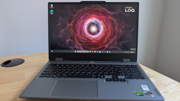 نقد و بررسی Lenovo LOQ 15