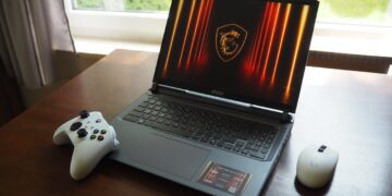 بررسی MSI Vector 16