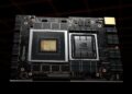 یک ماژول سرور انویدیا با دو تراشه بزرگ (احتمالاً یک GPU و یک CPU) و حافظه‌های متعدد LPDDR، که روی یک برد مدار چاپی (PCB) مشکی قرار دارد.