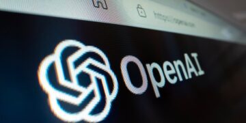 لوگو و واترمارک Open AI باز شده در یک مرورگر