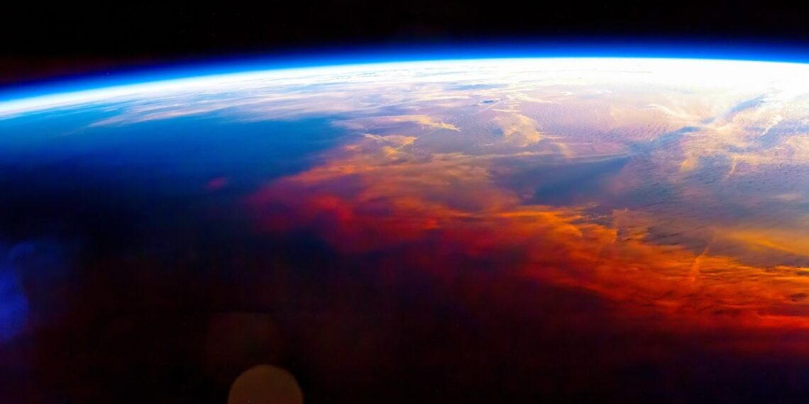 اجرای بازی DOOM در فضا