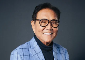 رابرت کیوساکی: ۲.۲۵ میلیون دلار بیت‌کوین در قیمت ۹۰ هزار دلار فروختم