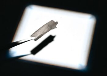 فیلتر نانوالیاف خورشیدی