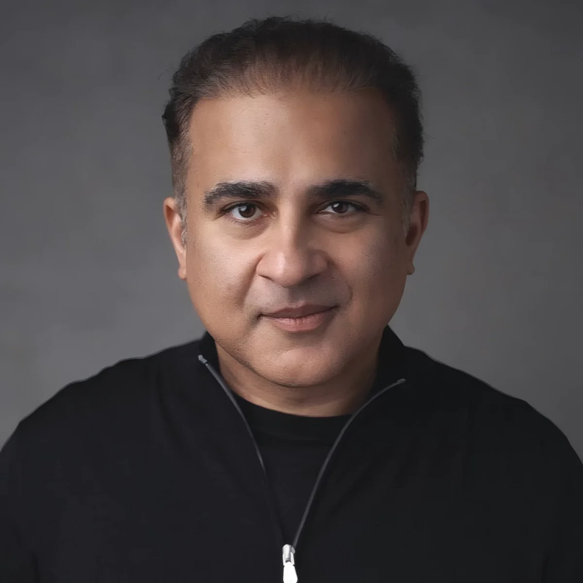 ویک باجاج، هم‌مدیرعامل Project Prometheus که با جف بزوس امپراتوری جدیدی در هوش مصنوعی می‌ سازد