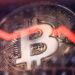 احتمال افت قیمت بیت‌کوین (BTC) به زیر ۱۰۰ هزار دلار پیش از ثبت اوج جدید وجود دارد