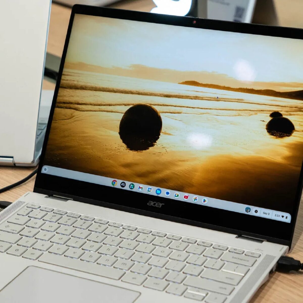 موبایل‌ها الهام بخش لپ‌تاپ‌های اندرویدی گوگل هستند