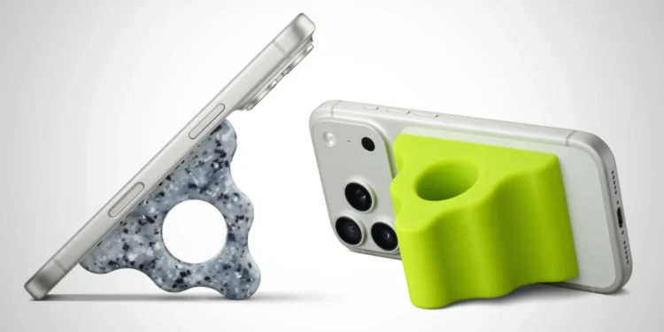 آیفون‌ Pocket‌ و‌ Grip‌ جدید‌ Apple با تمرکز روی دسترسی‌پذیری