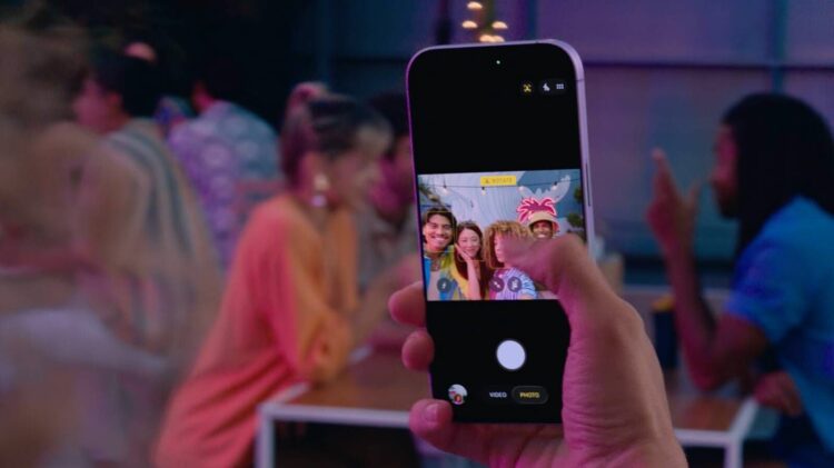 آیفون ۱۸ با دوربین سلفی ۲۴ مگاپیکسلی