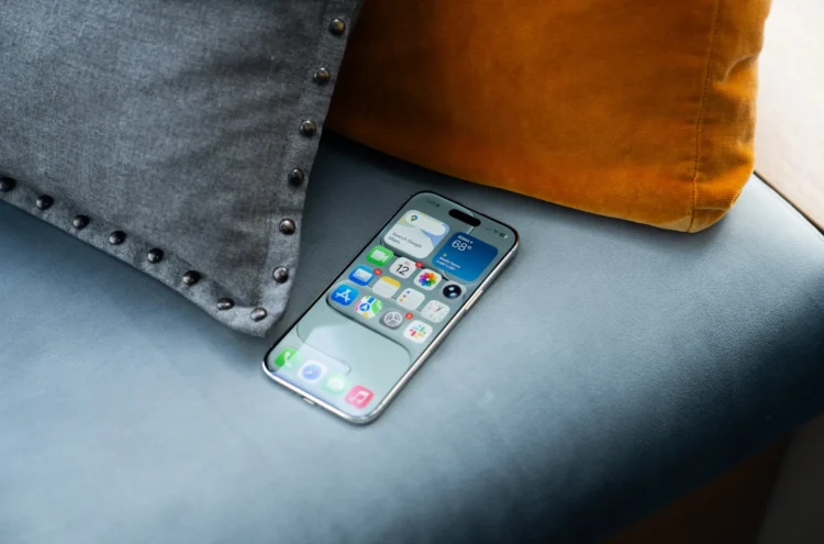 تاخیر در عرضه نسل دوم آیفون ایر